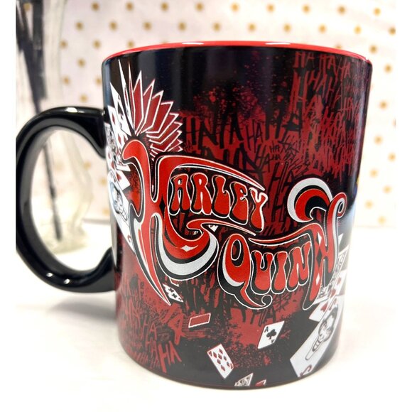 Harley Quinn 20 Oz Ceramic Mug By DC Comics Dishwasher & Microwave Safe Red & - Picture 2 of 4
